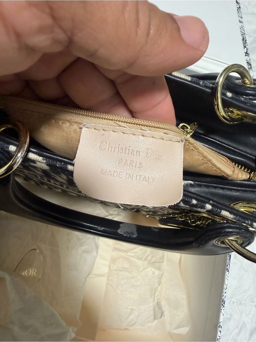 Dior Black & Cream Lady Dior Oblique Satchel with Strap - Picture 9 of 11